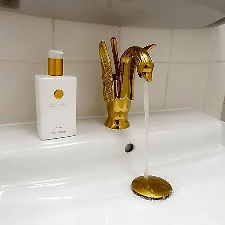 Luxerioese Ferienwohnungl, Hannover, Messeapartment Hotel